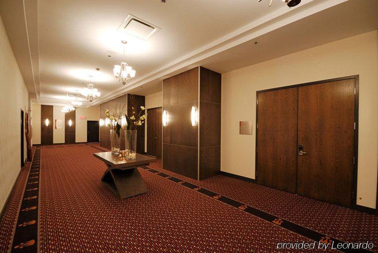 Imperia Hôtel et Suites Terrebonne Extérieur photo
