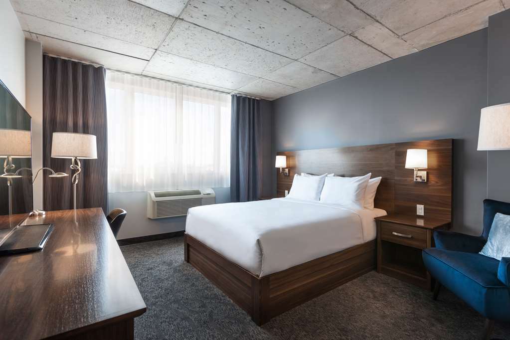 Imperia Hôtel et Suites Terrebonne Chambre photo