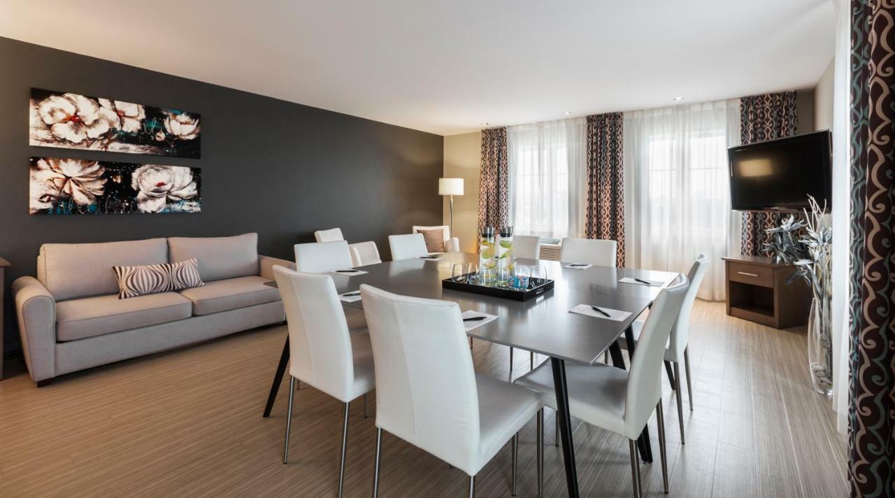 Imperia Hôtel et Suites Terrebonne Extérieur photo
