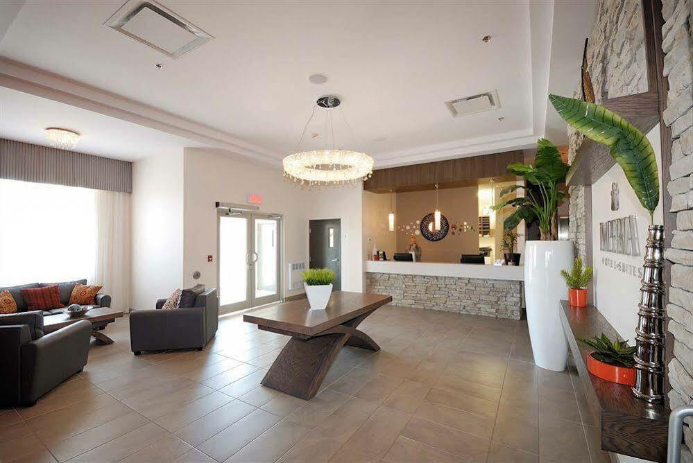 Imperia Hôtel et Suites Terrebonne Extérieur photo